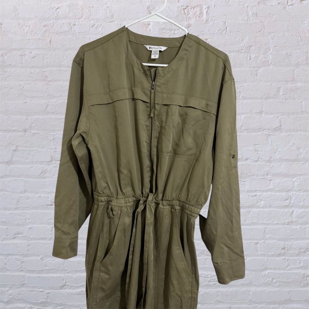 NWT Athleta Green Olive Jumpsuit with Zipper Front - Picture 2 of 6